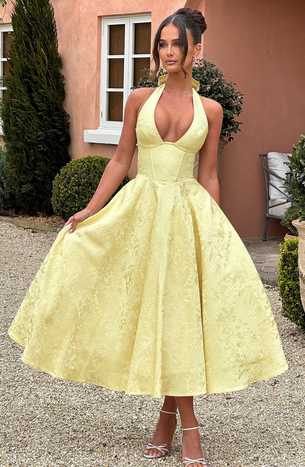 Exquisite Classic Halter Wedding Guest Dress for Women