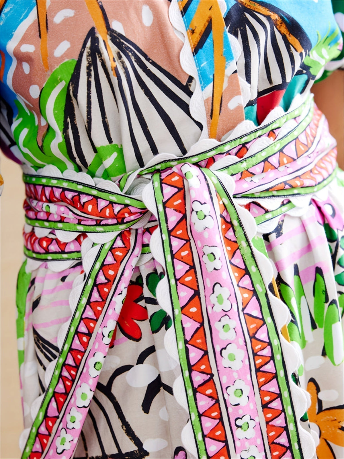 Women's Chic Transitional Midi Summer Dress with Tropical-inspired Prints