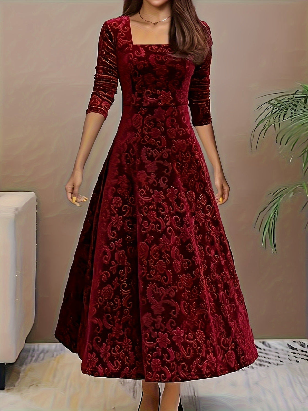 Women’s Elegant Square Neck Evening Dress